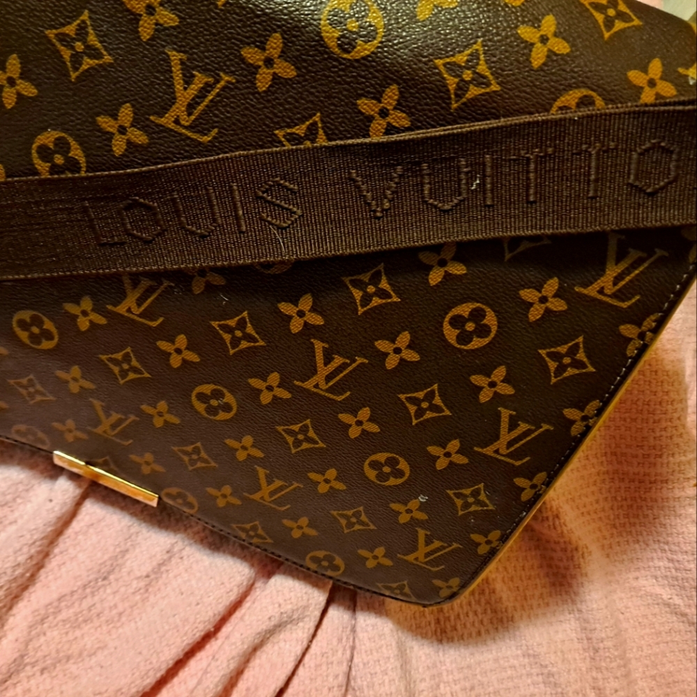 Louis V Lap Top Bag